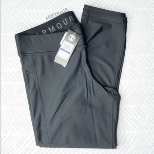 Under Armour Heat Gear Black Ankle Crop Leggings